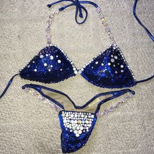 ravish sands posing bikini!